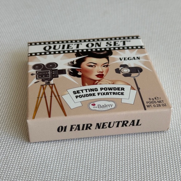 NWT theBalm Quiet on Set Setting Powder - Picture 3 of 3